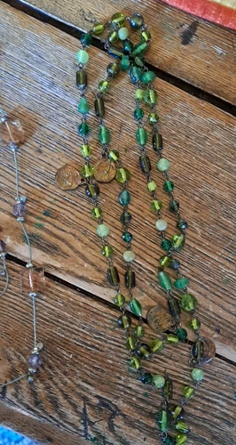 costume jewelry lot - Picture 5 of 5