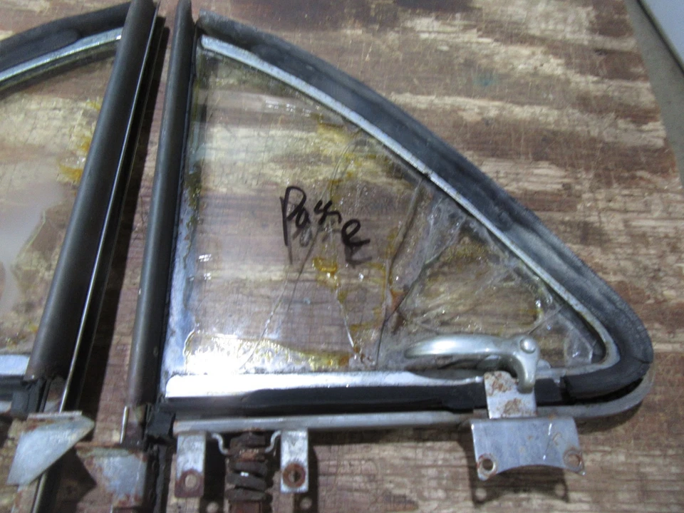 Chevrolet Stileline 1949 1950 sedán puerta ventilación ventana marco vidrio molduras piezas trasero Foto 2 de 4