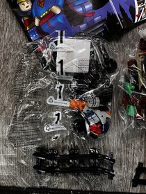 LEGO DC Comics Super Heroes: The Dynamic Duo Funhouse Escape (6857)! SEALED Bags