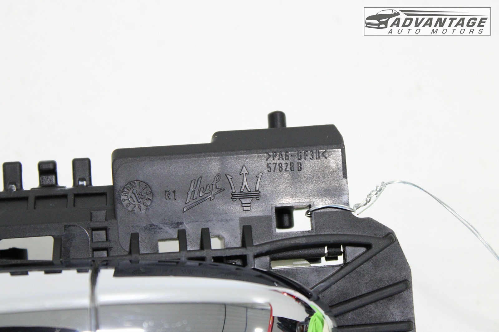 2014-2020 MASERATI QUATTROPORTE FRONT RIGHT PASSENGER EXTERIOR DOOR HANDLE OEM