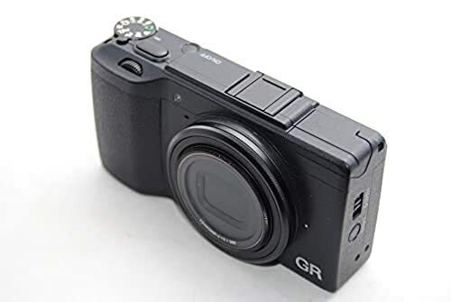 Ricoh GR II Compact Digital Camera 16.2MP good condition F/S