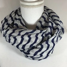 Rectangle scarf blue white oversize 37x68 lightweight stripes 
