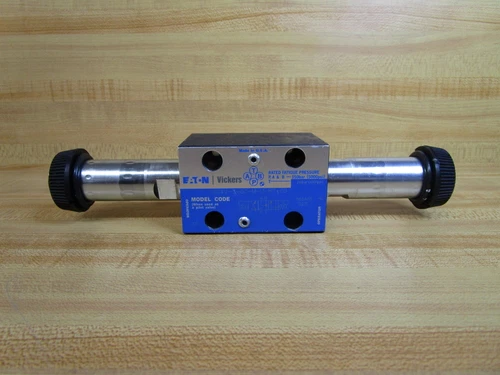 Eaton DG4V-3-6C-M-U-H7-60 Vickers Directional Control Valve