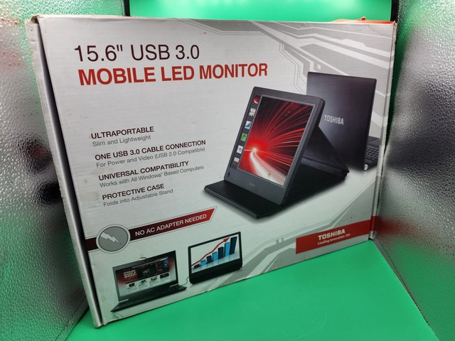 Toshiba Mobile LED Monitor 15.6 USB 3.0 