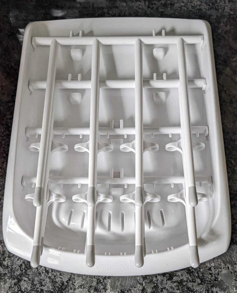 Estante de secado plegable para encimera de biberón Munchkin Foto 4 de 4