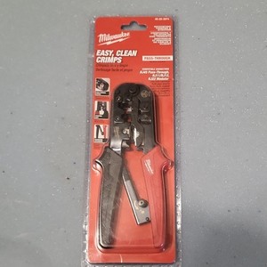 Milwaukee Ratcheting Modular Pass-Through Crimper & Stripper 48-22-3074