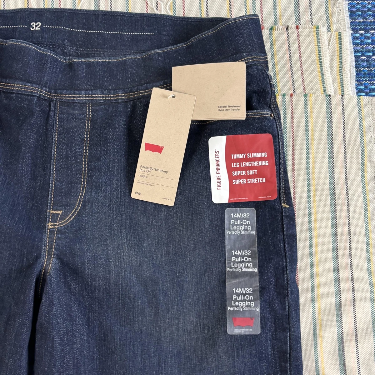 Legging Levi's Femme Taille 6M Bleu Foncé Imprimé étoiles - Neuf