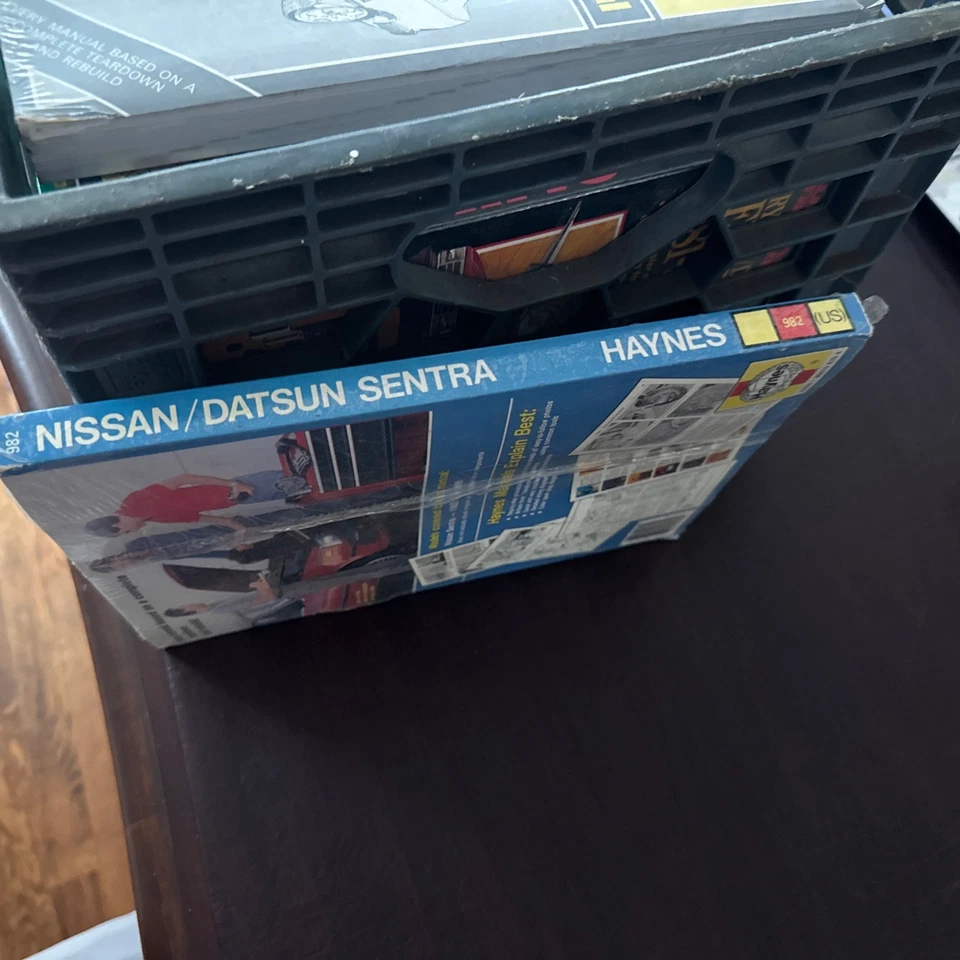 Manual de reparo Haynes Nissan Sentra 1982-1990 MPN: 982 NOVO EM FOLHA EM PLÁSTICO - Imagem 4 de 4