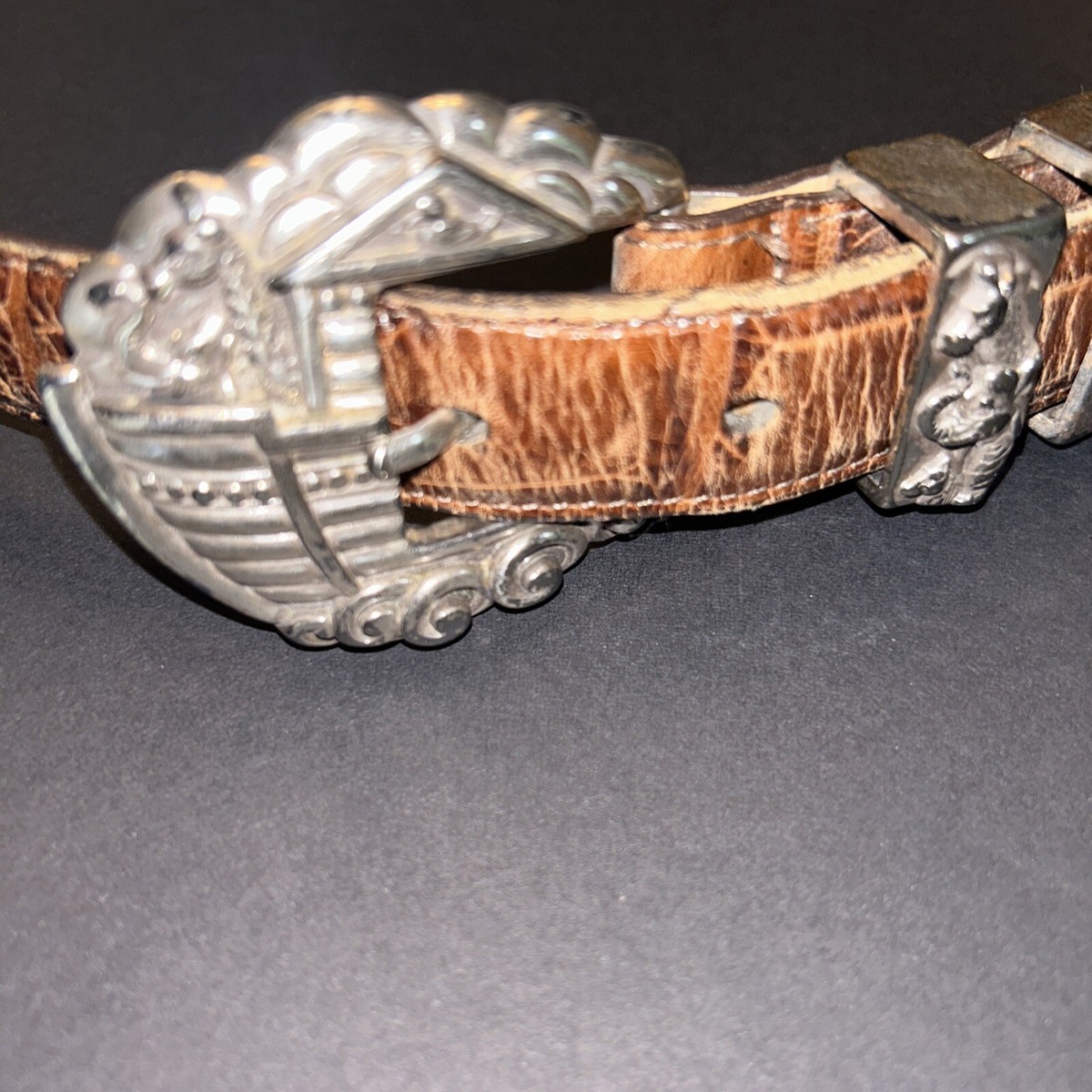 VTG Sz M Brighton Museum Collection 36303 Brown Croc Leather 