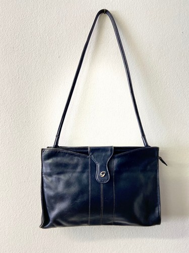 Women's handbag | 80s handbag | leather shoulder bag | blue leather bag - Picture 4 of 7