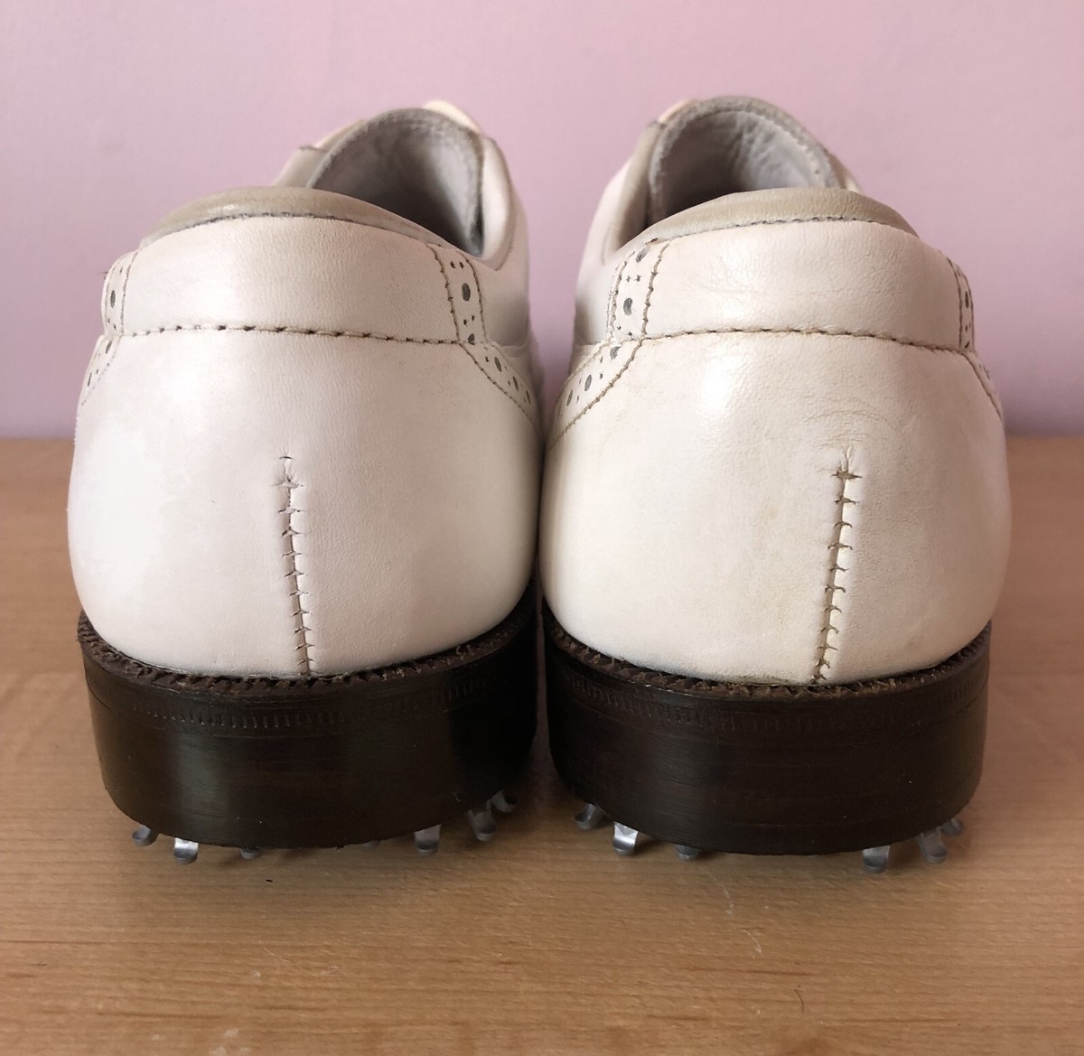 VINTAGE FootJoy Classics White Leather brogue wingtip golf shoes