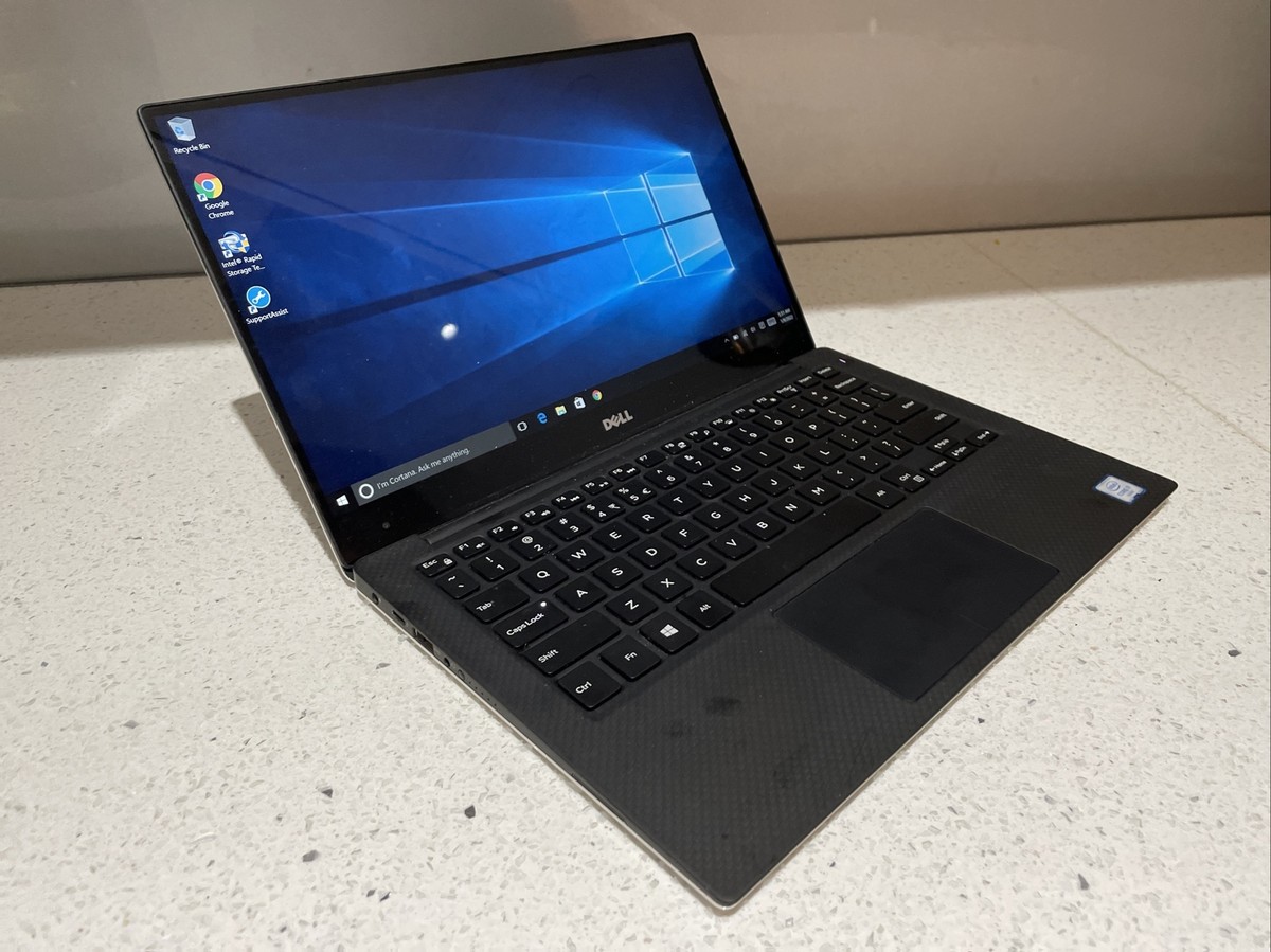 DELL ノートPC Intel i7 6世代　8GB RAM P54G XPS DELL ノートPC Intel i7 6世代 8GB RAM P54G XPS