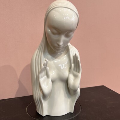 Vintage Knesl-Wien Porzellan Madonna Figur.
