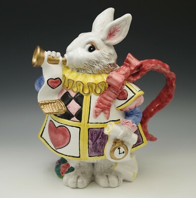 FITZ AND FLOYD 1992 WHITE RABBIT PITCHER 1.1/4 QUART ALICE IN