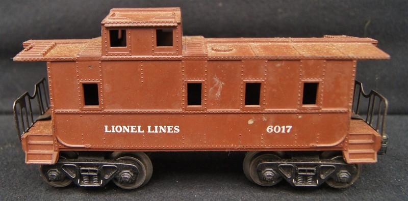 VINTAGE LIONEL Lines #6017 Postwar Brown Cupola Caboose O 