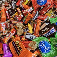 2LBS Bulk Assorted Chocolate Variety Pack Individually Wrapped Fun Size Candy   