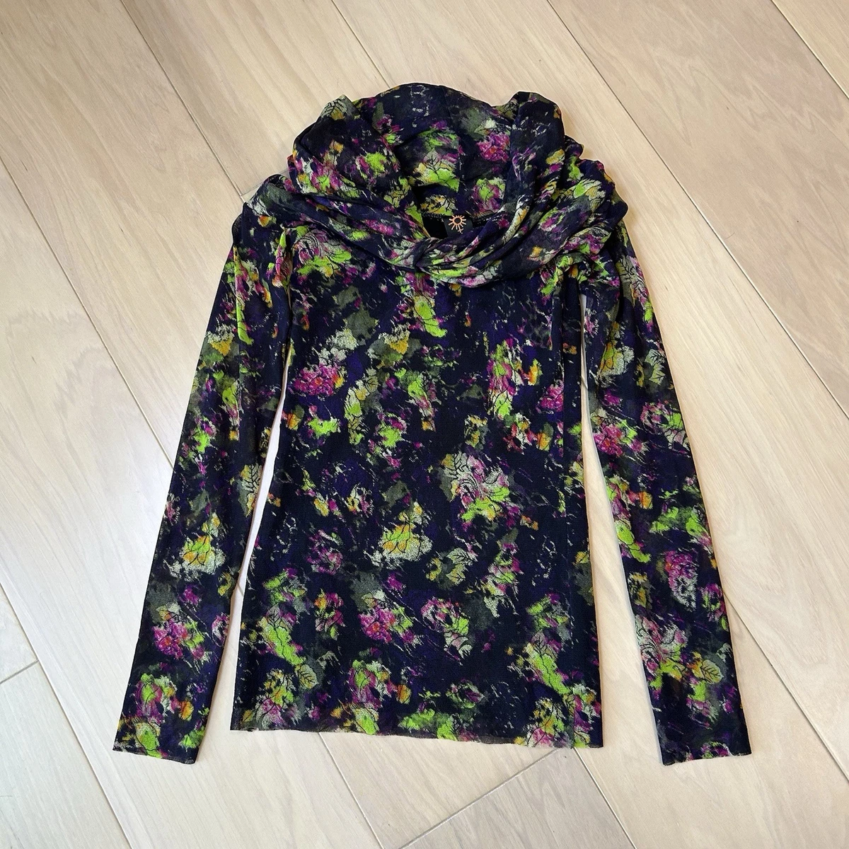 Jean Paul Gaultier Geometric Regular Size Tops for Women for sale