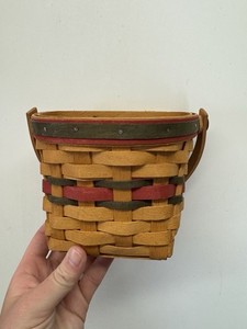 Longaberger Handwoven Small Rectangular Basket w/ Handle Red Green MPN 1999