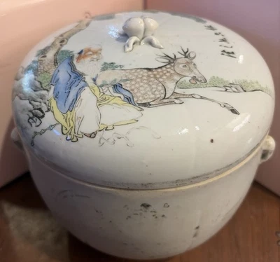 Antique Chinese Qing Dynasty Lidded Kamcheng Porcelain Storage Jar, Hand Painted - Image 1 of 4