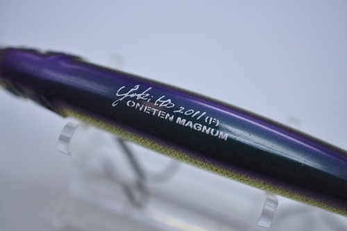 Megabass Oneten 110 Magnum Floating Jerkbait 5/8oz Champagne Black Gold VG - Picture 5 of 9