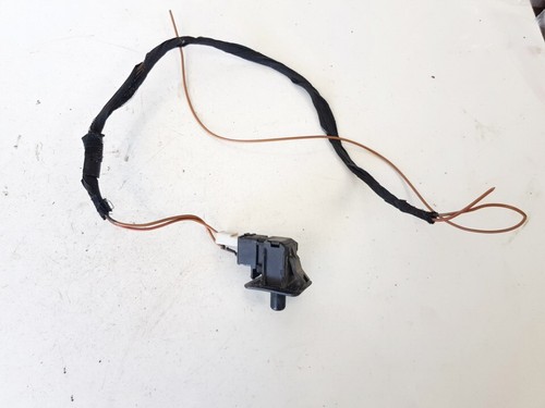 Mercedes-Benz E-CLASS 1997 door contacts left 2028202110, 30010101 #1372442-40