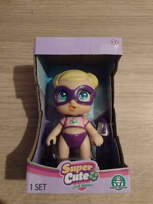 Super süße Mini Puppe - Sofi, 12cm Gelenkpuppe mit Superhelden Outfit, Puppe &