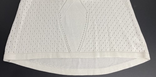 Suéter sin mangas de tenis CAbi para mujer M tejido marfil abierto $89 #5136 nuevo top de muestra - Imagen 5 de 7