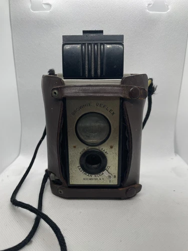 Vintage KODAK Brownie Reflex Synchro Model Camera | untested
