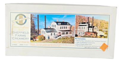 Spur N Architekt Ref SFM502 Sheffield Farms Creamery Holz Gebäudemodell verpackt.