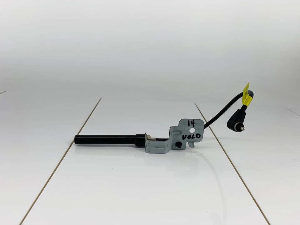 ANTENA DE ENTRADA SIN LLAVE HYUNDAI VELOSTER COMFORT ACCESS 12-14 CON CABLE OEM Foto 2 de 4