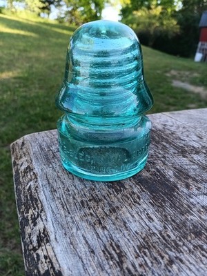 Vintage Electrical Supply Co Chicago 905 Aqua Glass Insulator