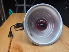 Heat Lamp Fixture w/Red Bulb For Reptile Terrarium - FREE SHIPPING