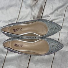 Bling Rhinestones Silver Ballet Flats Pointed Toe Sparkly New Size 7