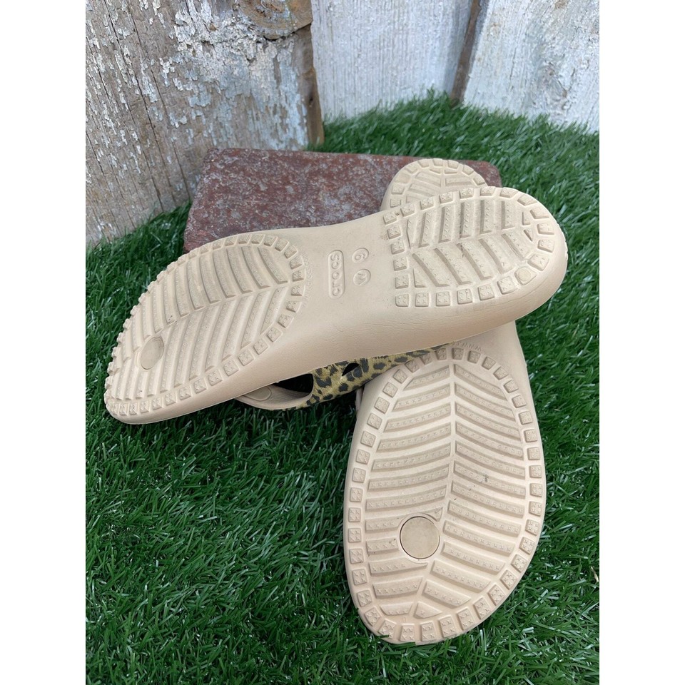 CROCS Women's Kadee Leopard Print Women's 9 Flip Flops eBay
