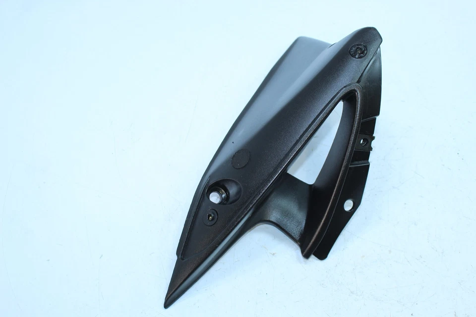 07-13 YAMAHA VENTURE LITE OEM CAPA LATERAL DIREITA PARA PÁRA-BRISA 2 8GJ-77186-00-00 - Imagem 2 de 4