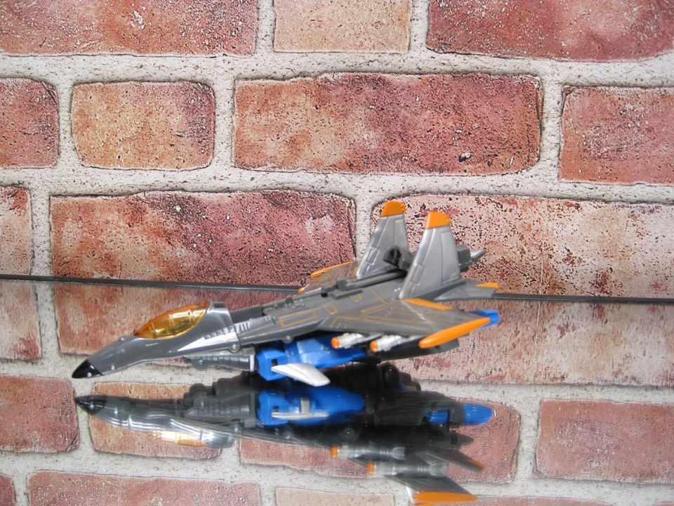 Transformers Cybertron Deluxe Class: THUNDERCRACKER 2005 Incomplete - Image 3 of 4