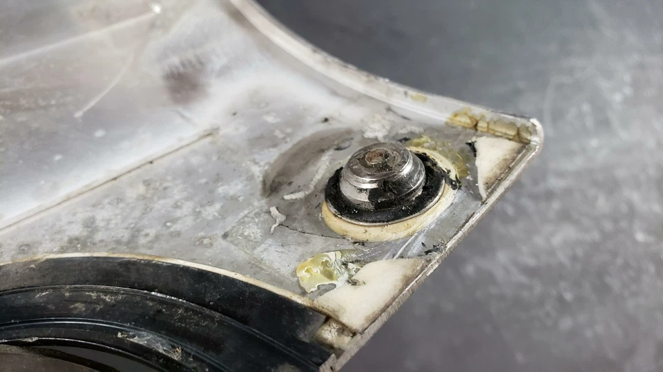 AUDI A4 Cabriolet 2003 convertible parabrisas ventana moldura de vidrio panel de moldura Foto 4 de 4