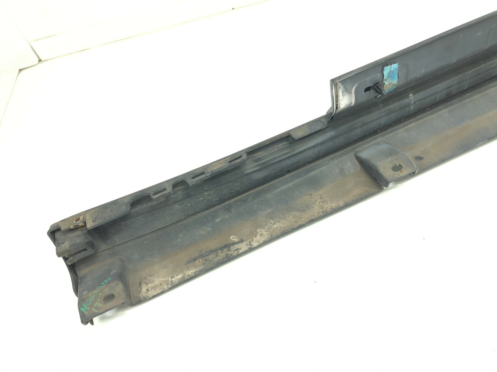 2014-2019 MASERATI GHIBLI S RIGHT PASSENGER SIDE SKIRT ROCKER PANEL OEM.