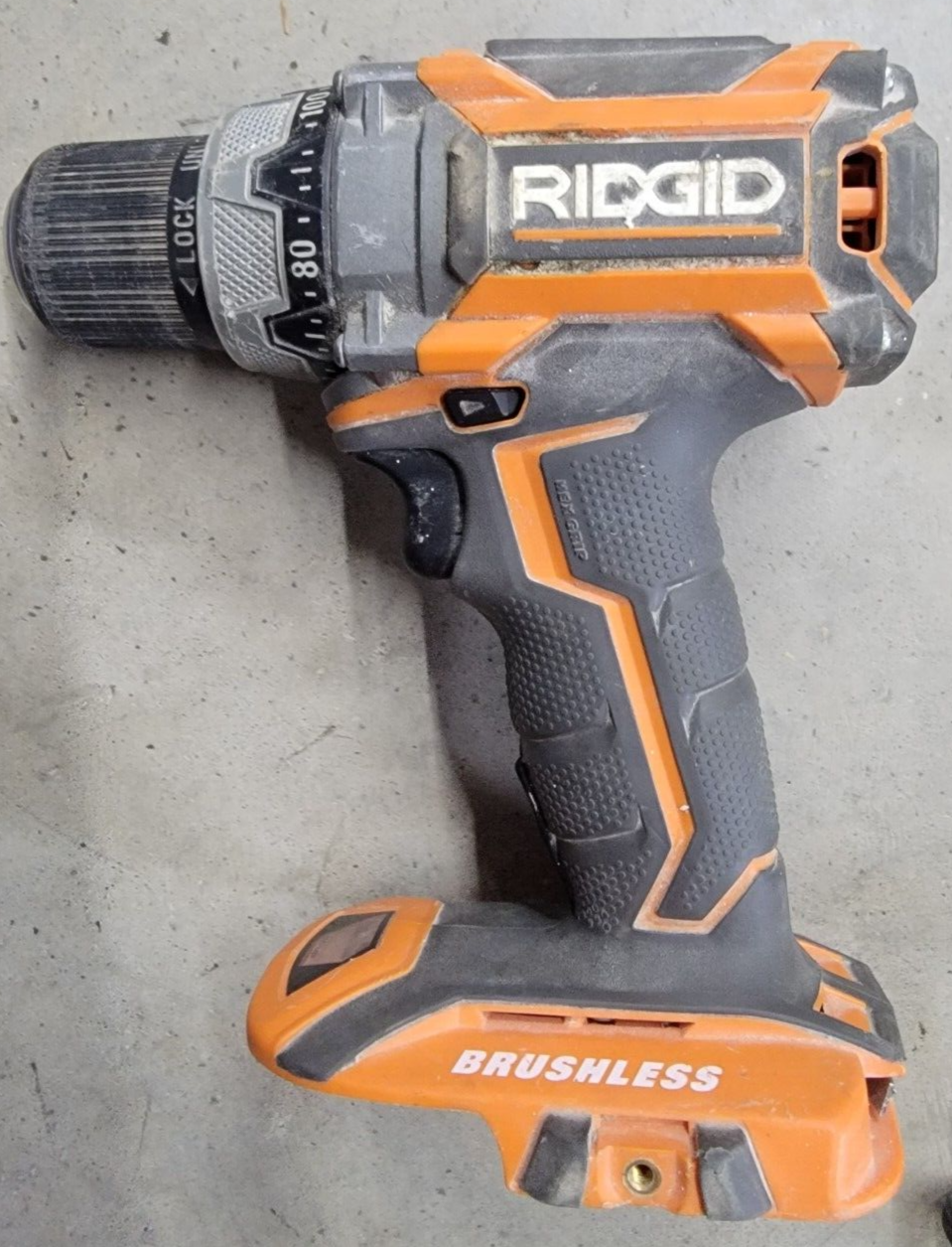 RIDGID 18V Drill & Driver 2Tool Combo Kit w/ 4 Ah Battery & Charger
