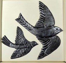 Pottery Barn Kids Metal Bird Wall Hanging 2014. Retired. New In Box