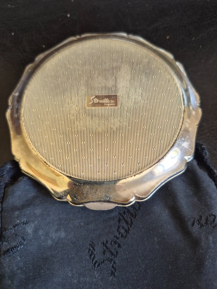 Vintage Stratton Queen Powder Compact Mirror Silver Plated Rose Floral ...