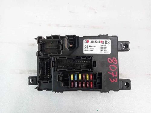 13142241 Caja Reles/Fusibles para OPEL CORSA D Sport 2006 523032 - Imagen 3 de 7