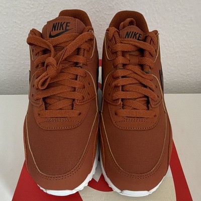 Nike Air Max 90 Essential