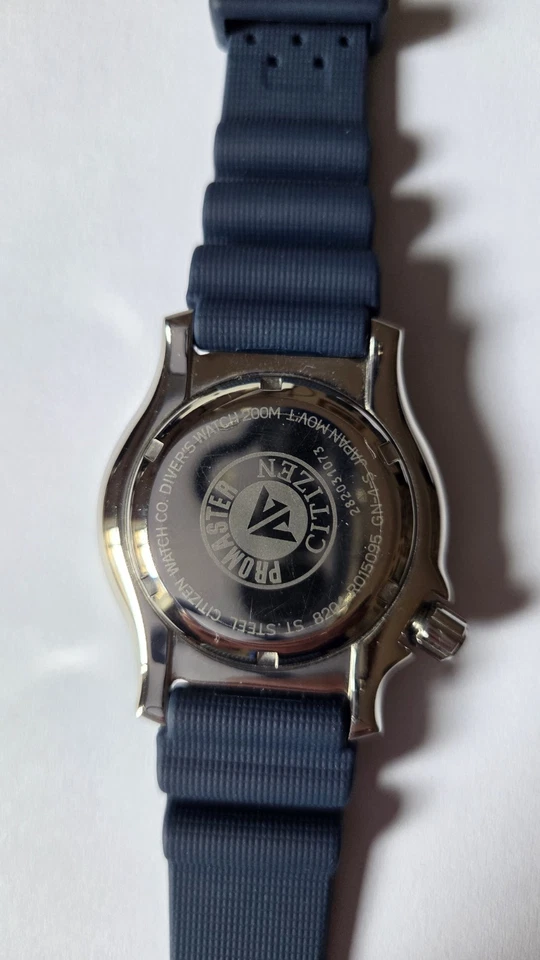 Citizen Promaster 42mm Cassa Argento in Acciaio con Cinturino Blu in Caucciù... - Immagine 2 di 4