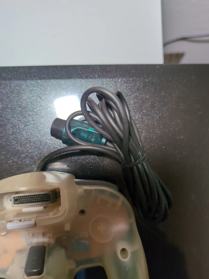 Clear White And Blue Nintendo 64 Controller Foto 3 de 4