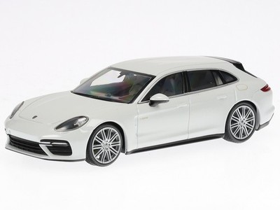 ミニカー 1/43 Porsche Panamera Turbo /PMA 98441_99-1200x900.jpg