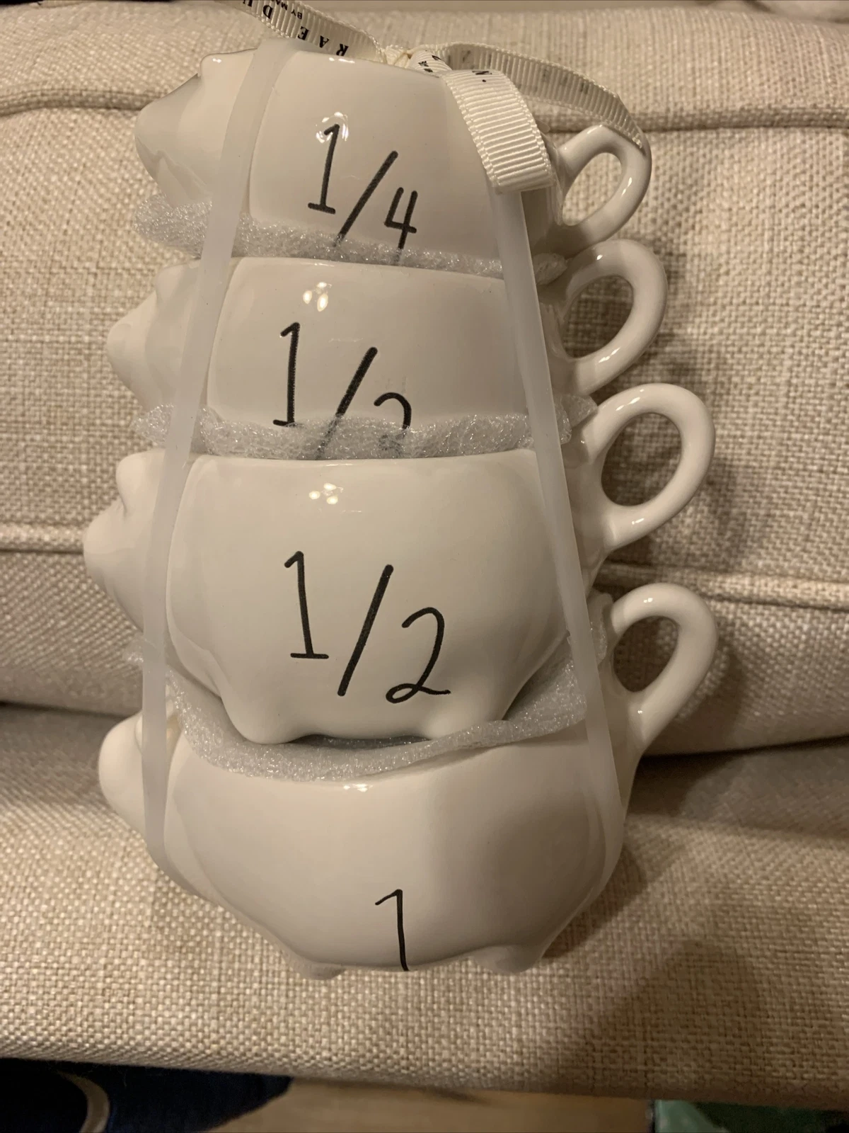 Rae Dunn Pig Stacking Measuring Cups Set of 4 NWT Farmhouse Decor