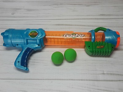 NERF REACTOR FOAM BALL BLASTER WITH 2 
