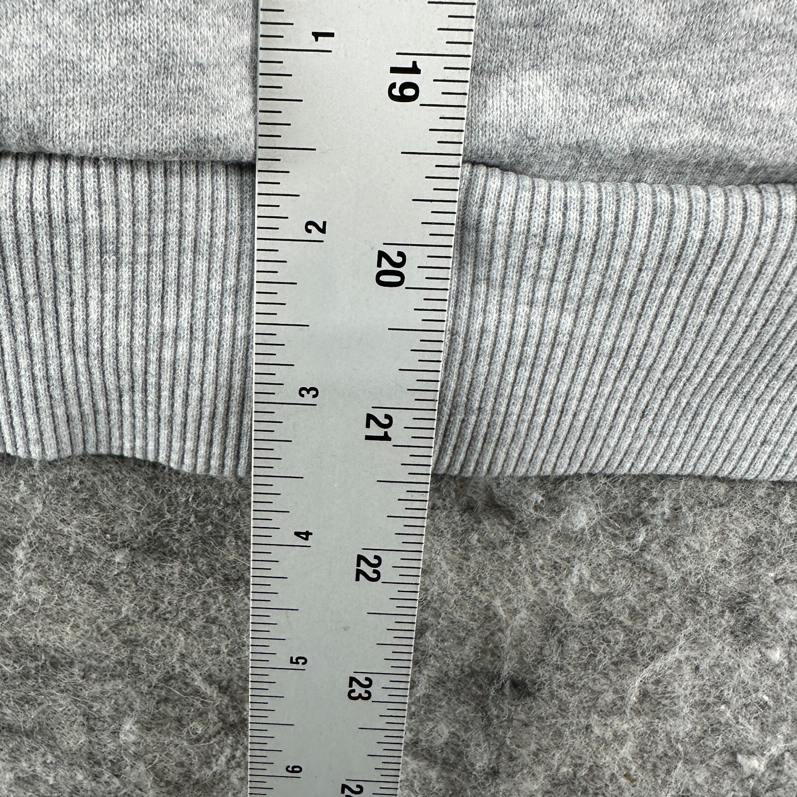 Puma Sweater Boys Large Gray Black Logo Graphic Print Spellout Hoodie Pullover image 8