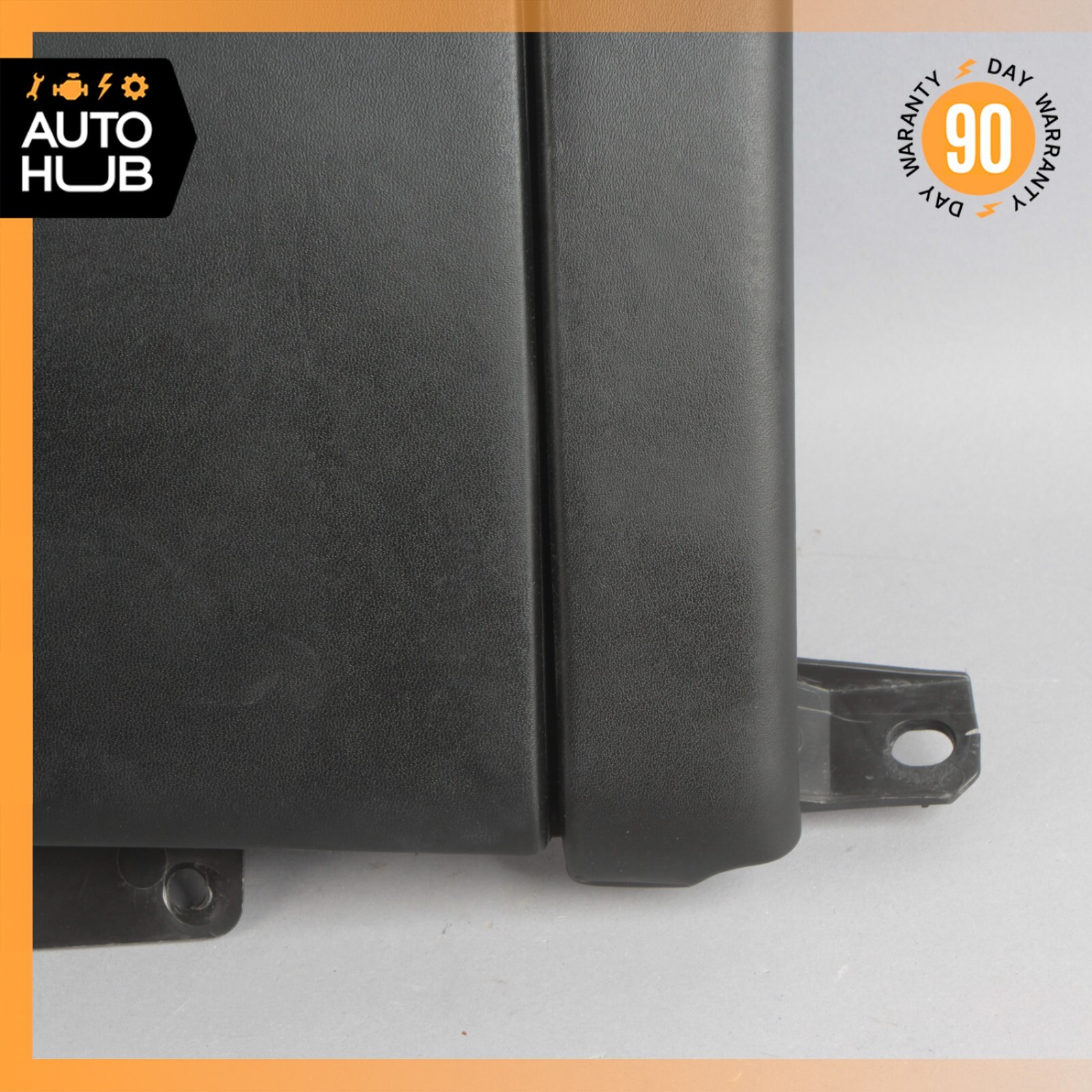 14-22 Maserati Ghibli M157 Dashboard Dash Glove Box Glovebox Black OEM 51k